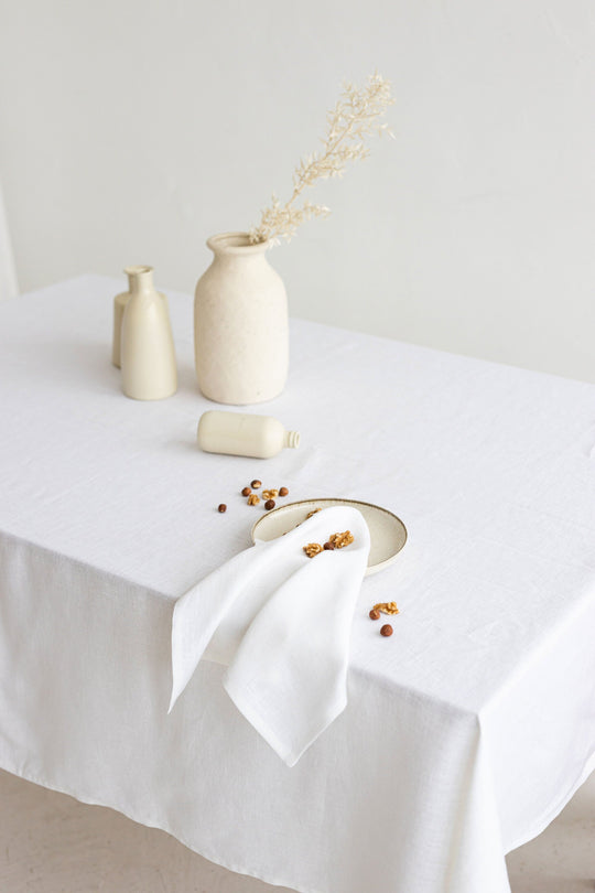 Table Served With Linen Tablecloth In White Color With White Napkins - Daily Linen