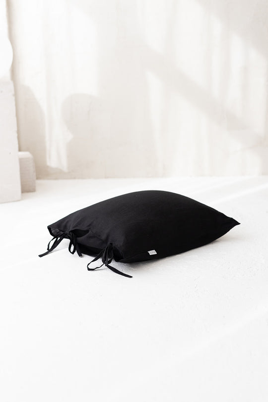 Linen Pillowcase With Ties In Black Color 1 - Daily Linen