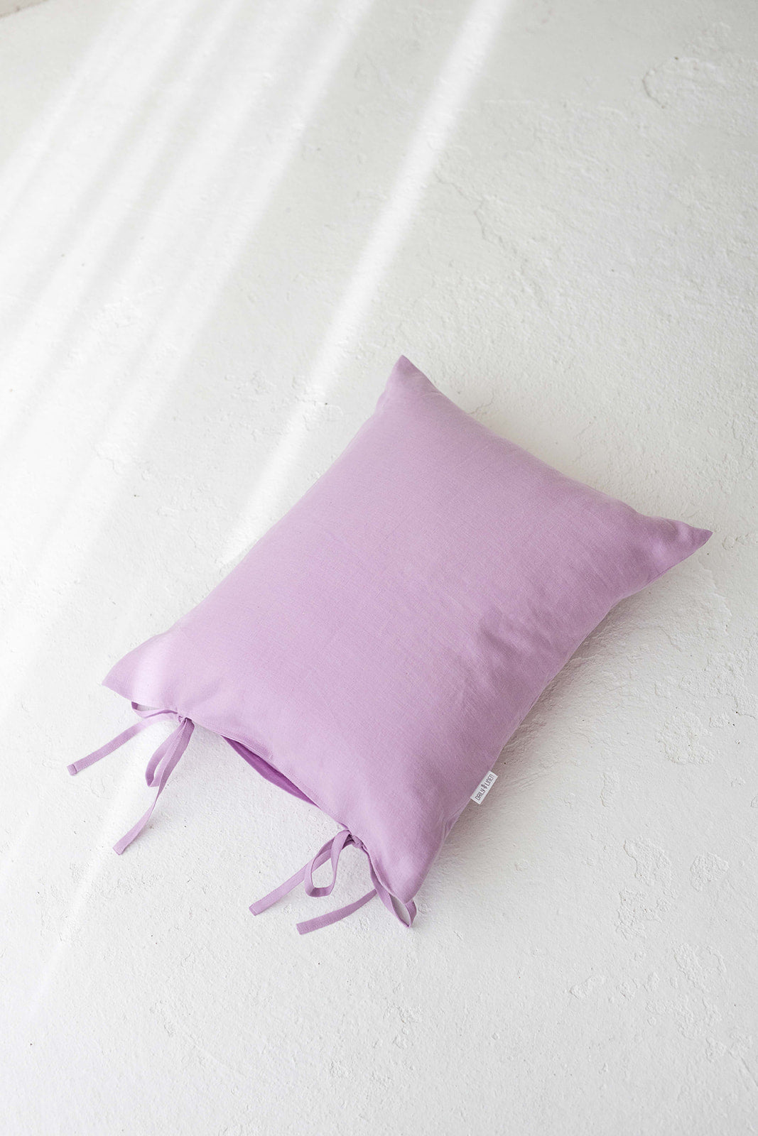 Linen Pillowcase With Ties In Lavender Color - Daily Linen