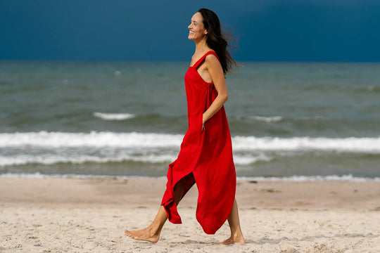 Model Wears Linen Strap Maxi Dress Adele In Red Color 6