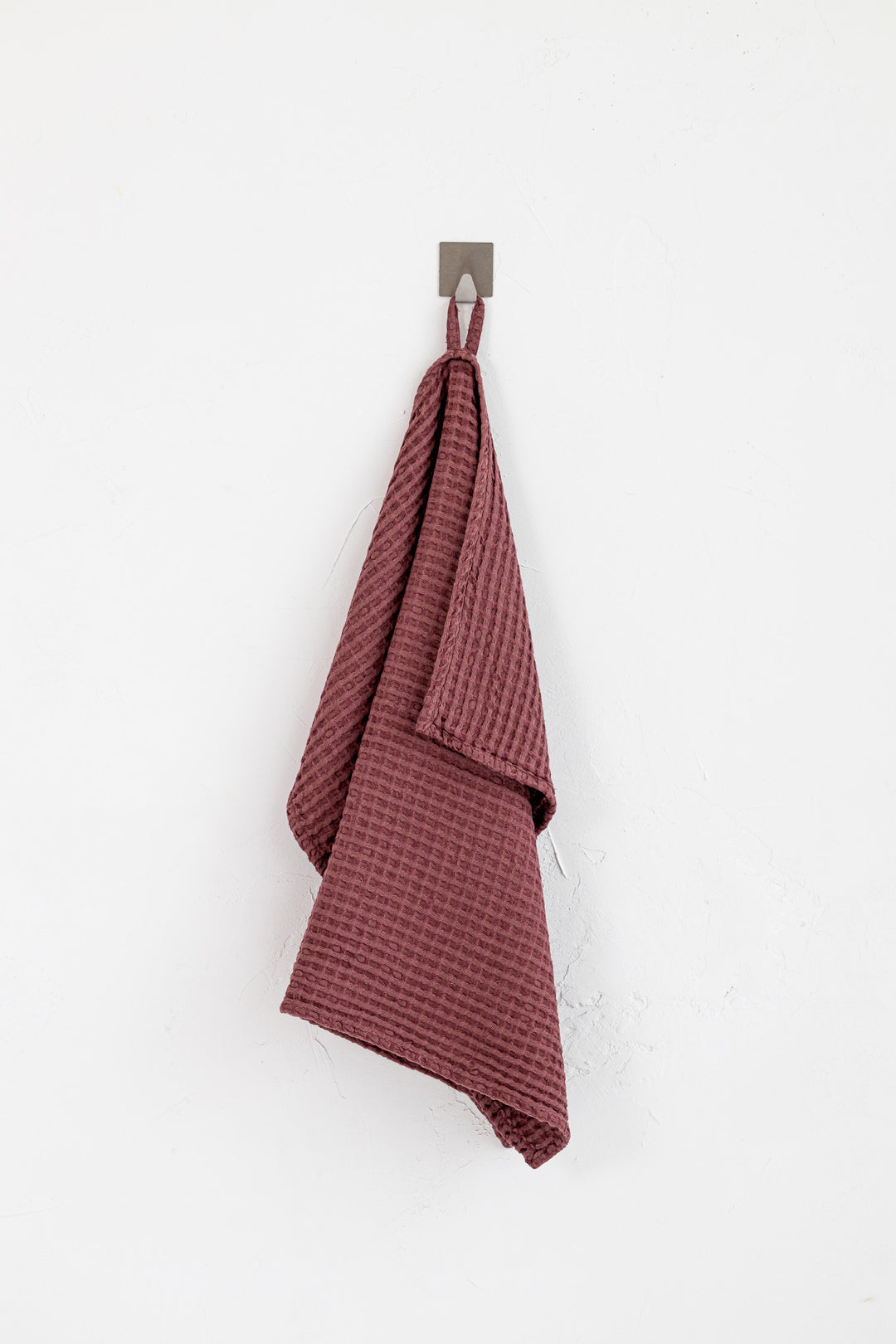 Hanging Linen Waffle Kitchen Towel In Red Color - Daily Linen