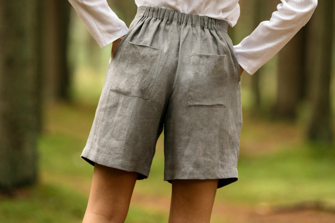 Women Wears Linen Pleated Shorts Bergen In Color Grey 1 - Daily Linen